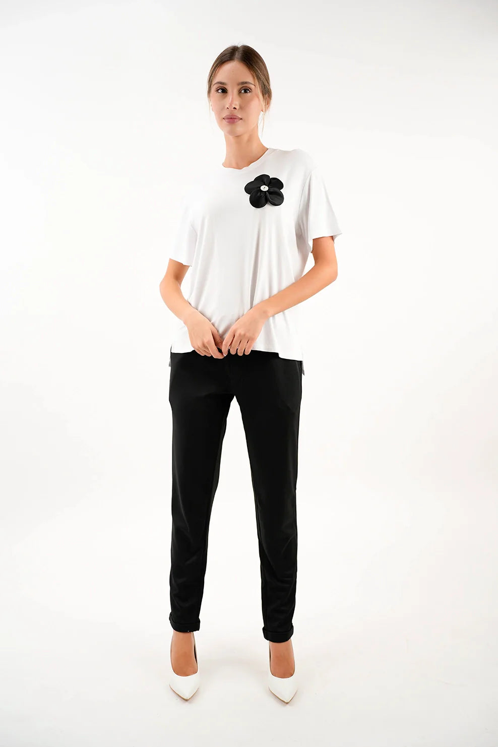 Short Sleeve White T-shirt With Flower Design Collared Crew Neck Turtle Neck