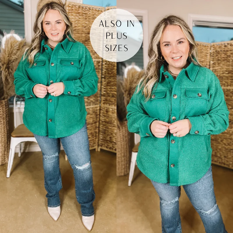 Hollywood Hike Button Up Fleece Jacket with Pockets in Green